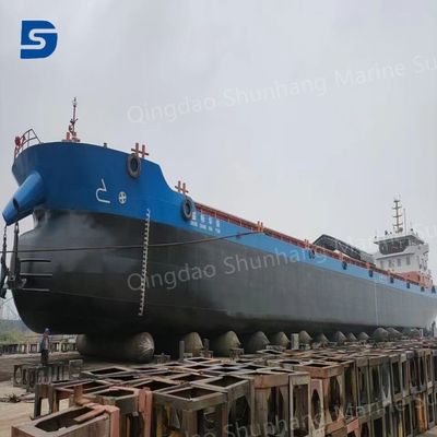 کیسه هوای لاستیکی سیاه مناسب برای سیستم تعلیق خودرو، ماشین آلات صنعتی و تجهیزات سنگین که نیاز به جذب ضربه دارند.